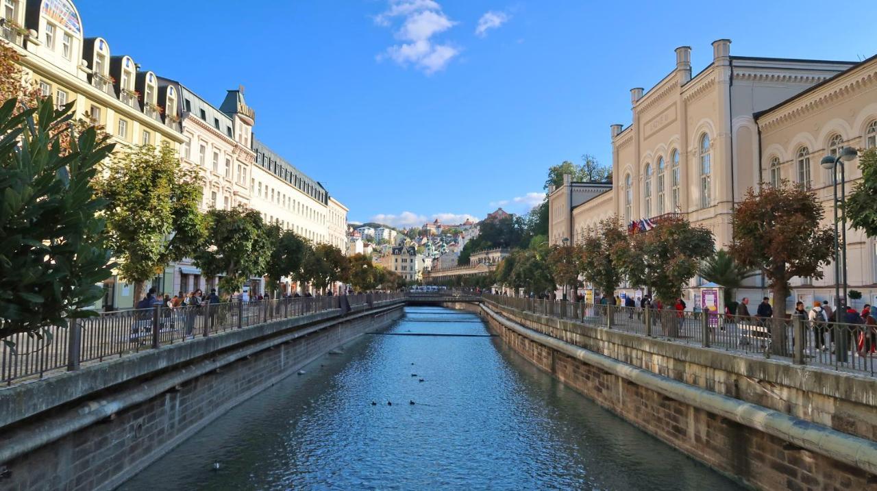 Apartment Carla Karlovy Vary Exterior photo